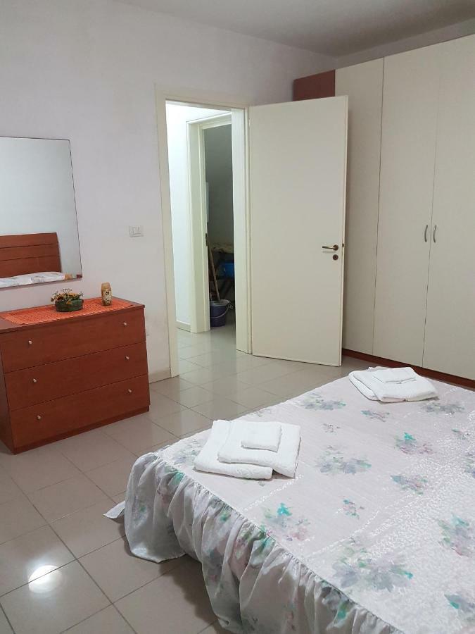Casa Vacanze Manila มารีนา ดี มันกาแวร์ซา ภายนอก รูปภาพ
