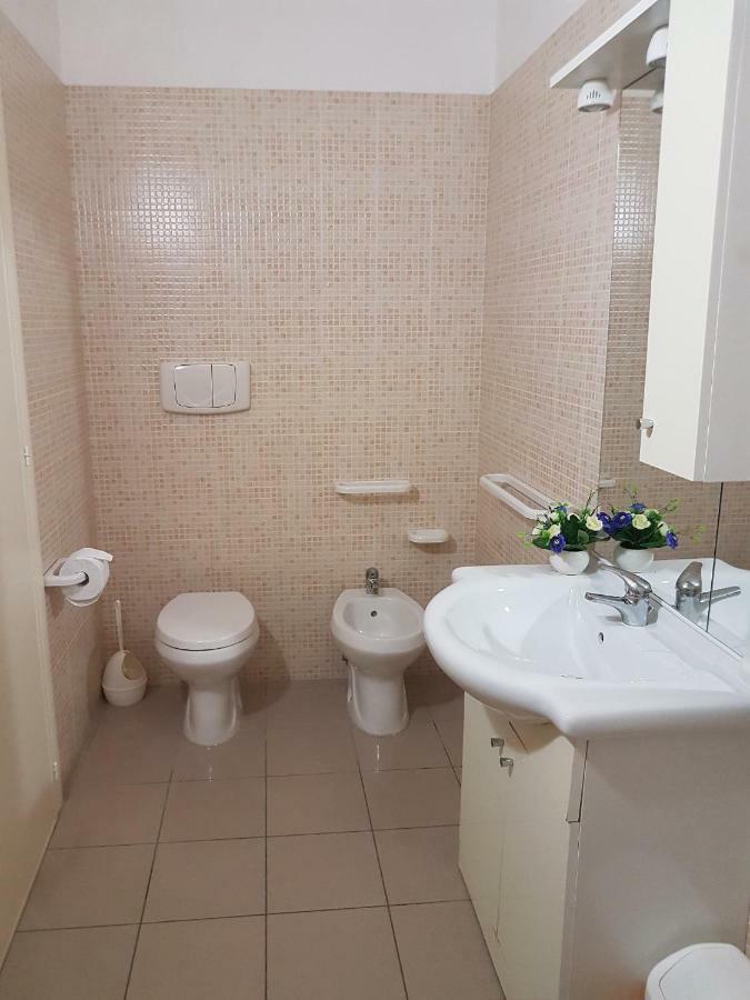 Casa Vacanze Manila มารีนา ดี มันกาแวร์ซา ภายนอก รูปภาพ